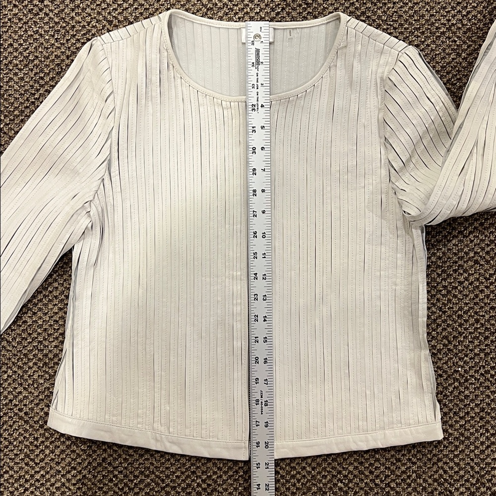 Ecru Textured Cream Blazer size m - Picture 7 of 7